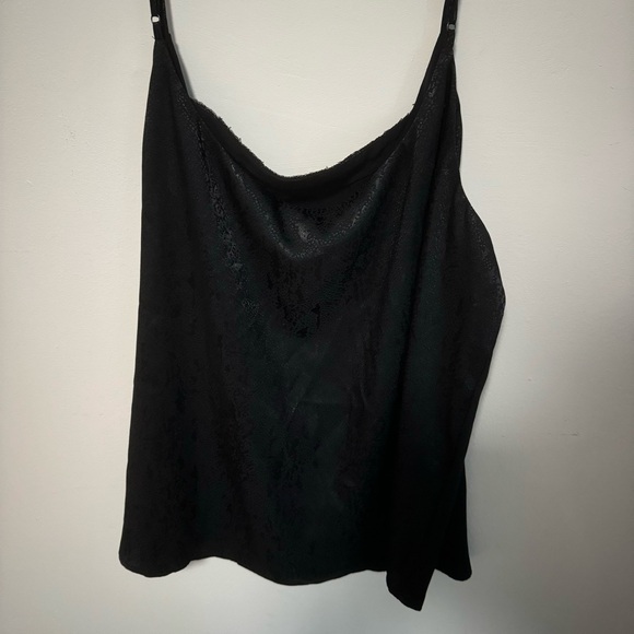 Maurices Black Snakeskin Sequin Y2K Plus Tank Top, 2X NWT - Picture 3 of 10